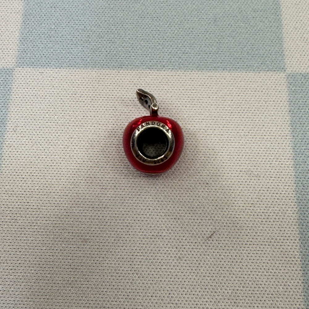 Pandora Disney Snow White Red Apple Enamel - Picture 3 of 6